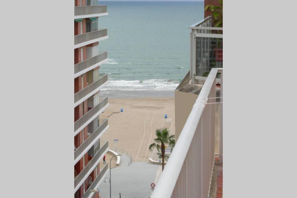 Atico A 100 Metros De La Playa Apartman Cullera Kültér fotó